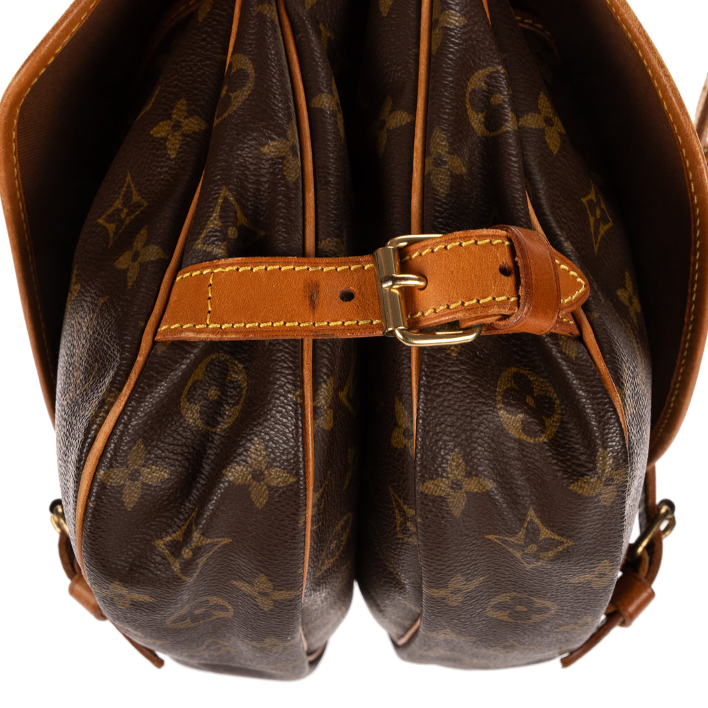 Shoulder Bag Saumur PM Brown Monogram Canvas