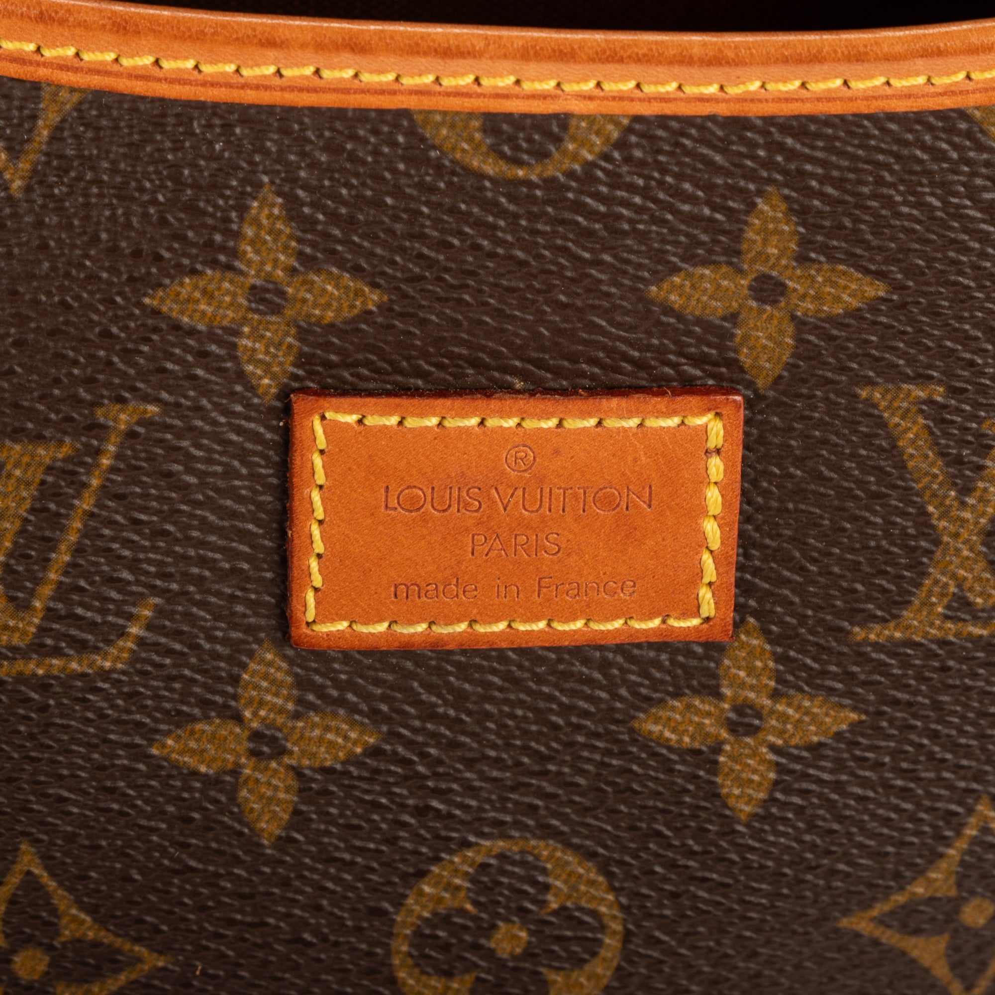 Shoulder Bag Saumur GM Brown Monogram Canvas