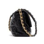 Shoulder Bag Classic 19 Flap Large Black Calfskin Quilted Leather