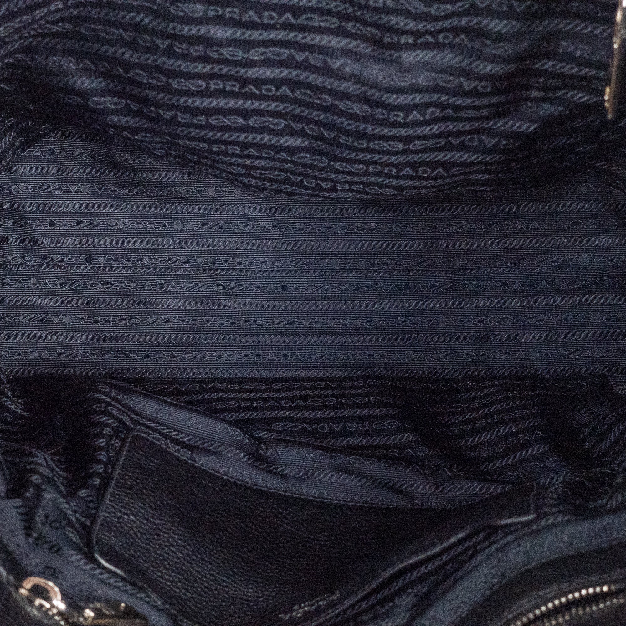 Shoulder Bag Classic Medium Shopping Tote Black Calfskin Leather