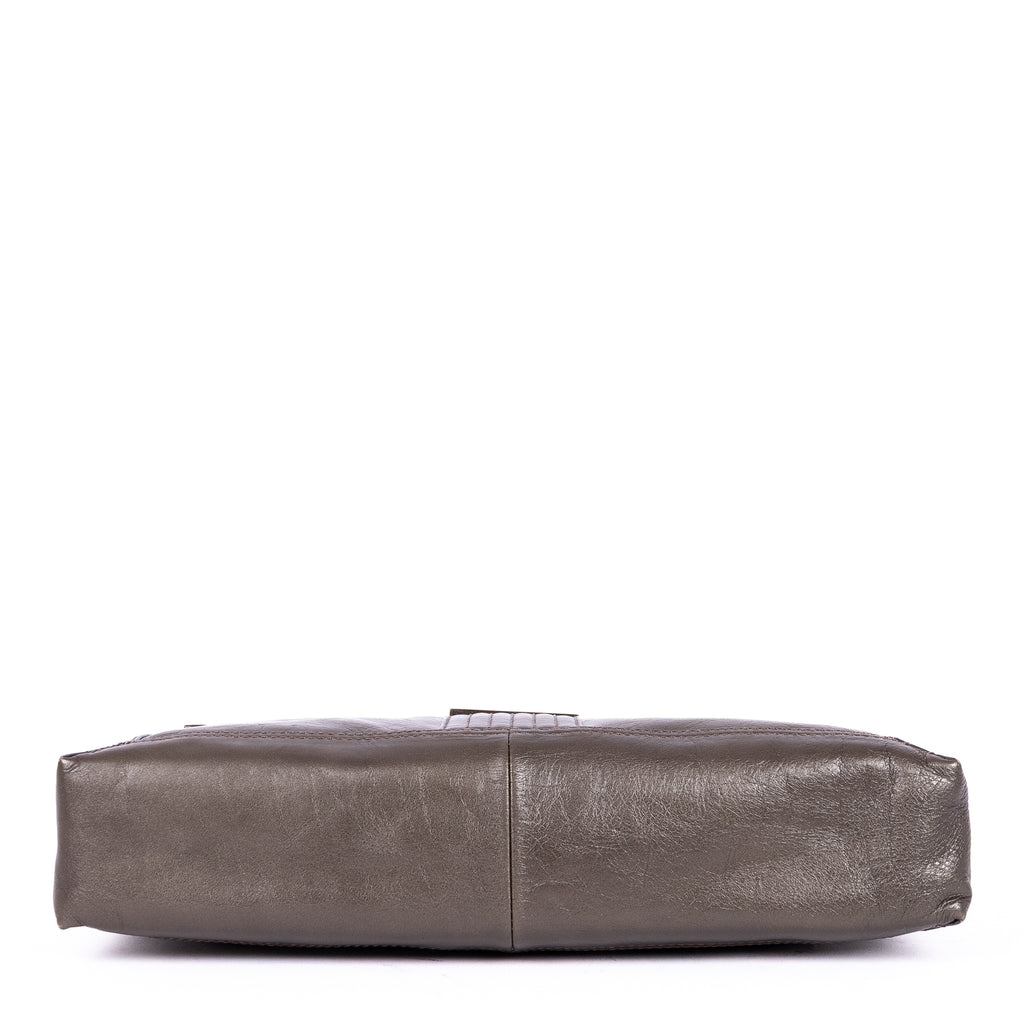 Shoulder Bag Maxi Baguette Flap Grey Calfskin Leather