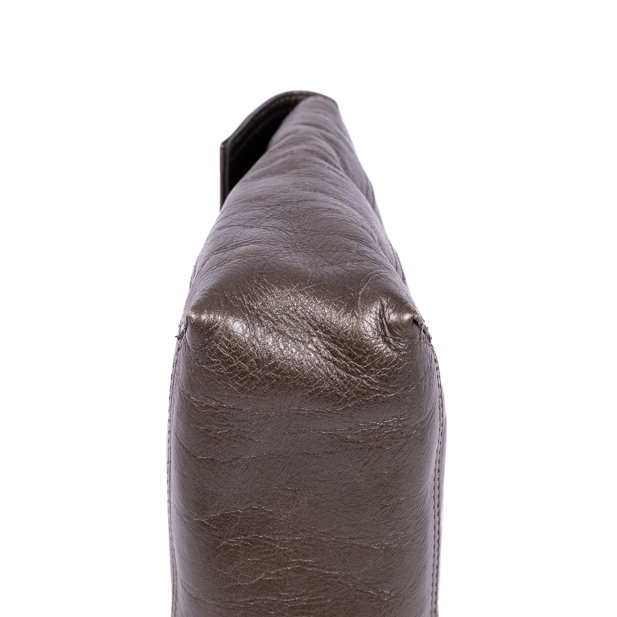 Shoulder Bag Maxi Baguette Flap Grey Calfskin Leather