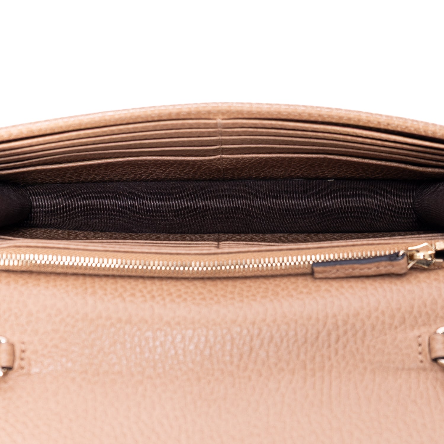Shoulder Bag Interlocking G Chain Wallet Mini Beige Calfskin Grained Leather