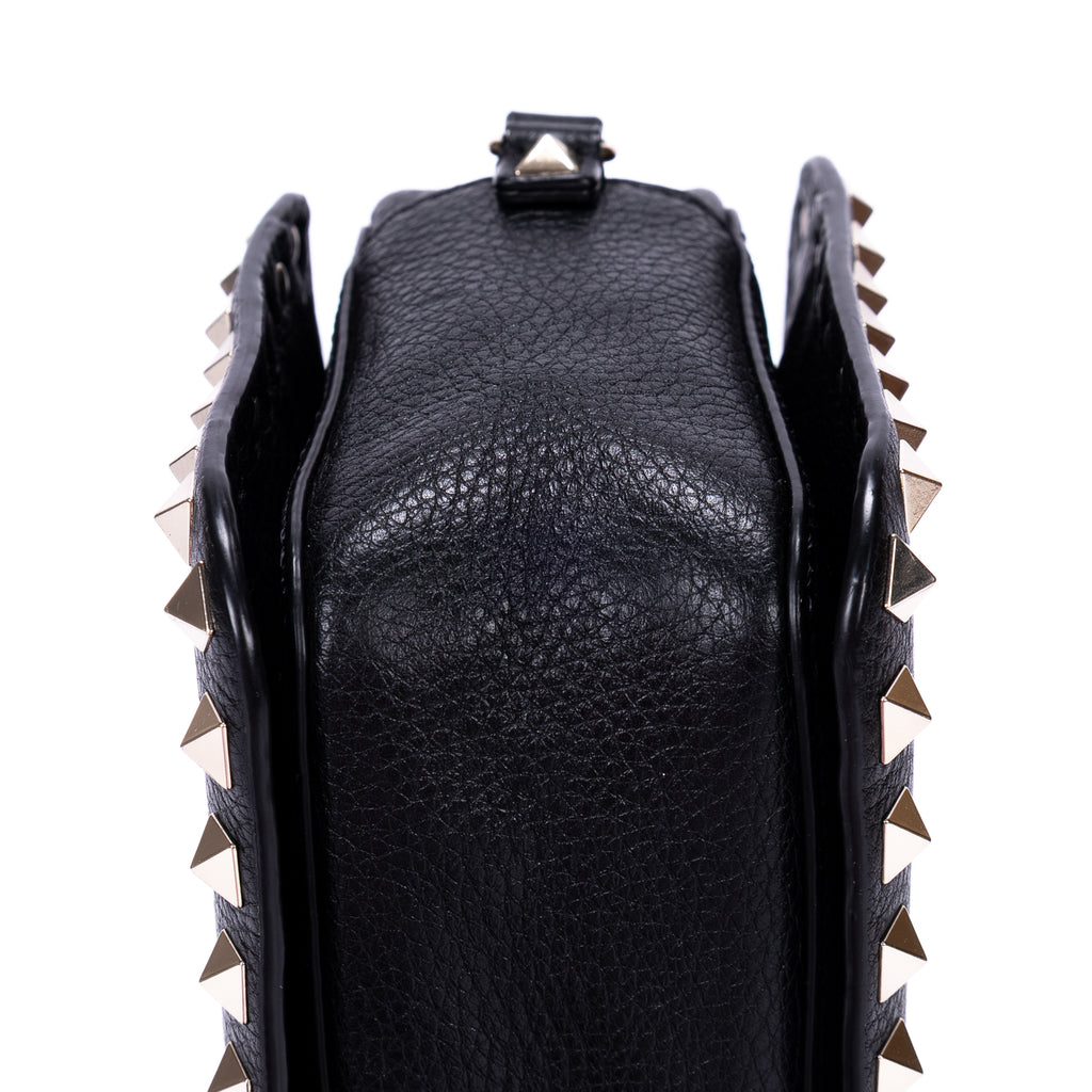 Shoulder Bag Rockstud Studded Camera Crossbody Black Studded Calfskin Leather