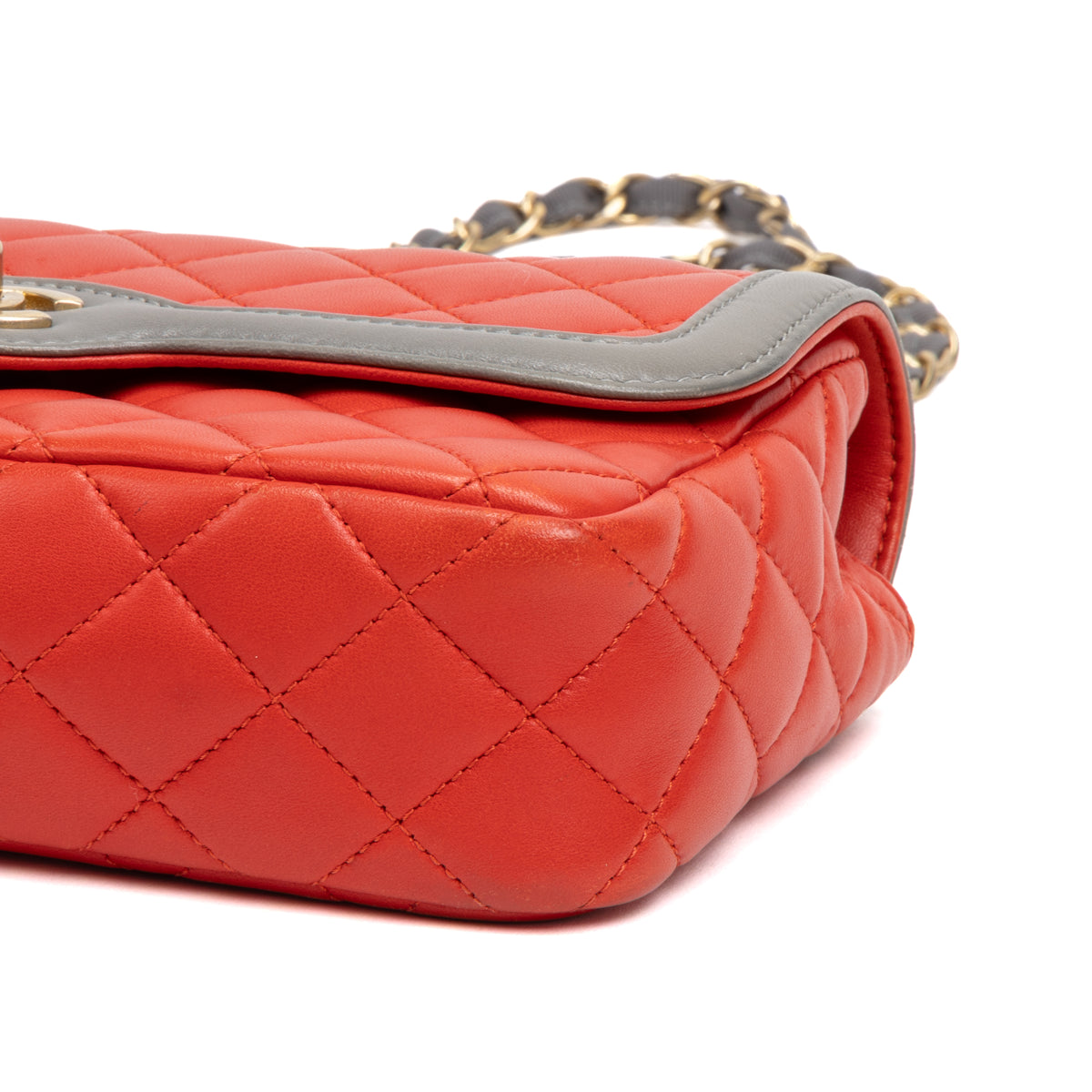 Shoulder Bag Classic Single Flap Red Lambskin Quilted Leather