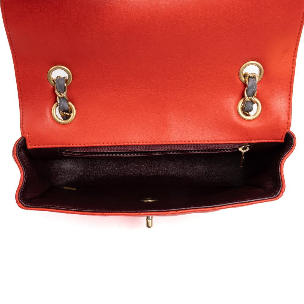 Shoulder Bag Classic Single Flap Red Lambskin Quilted Leather