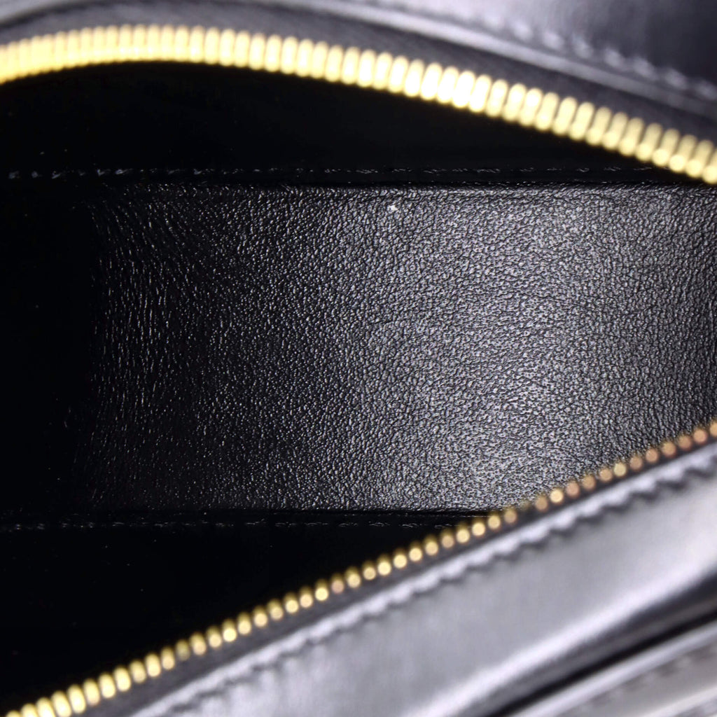 Shoulder Bag Triomphe Oval Crossbody Mini Black Triomphe Calfskin Leather