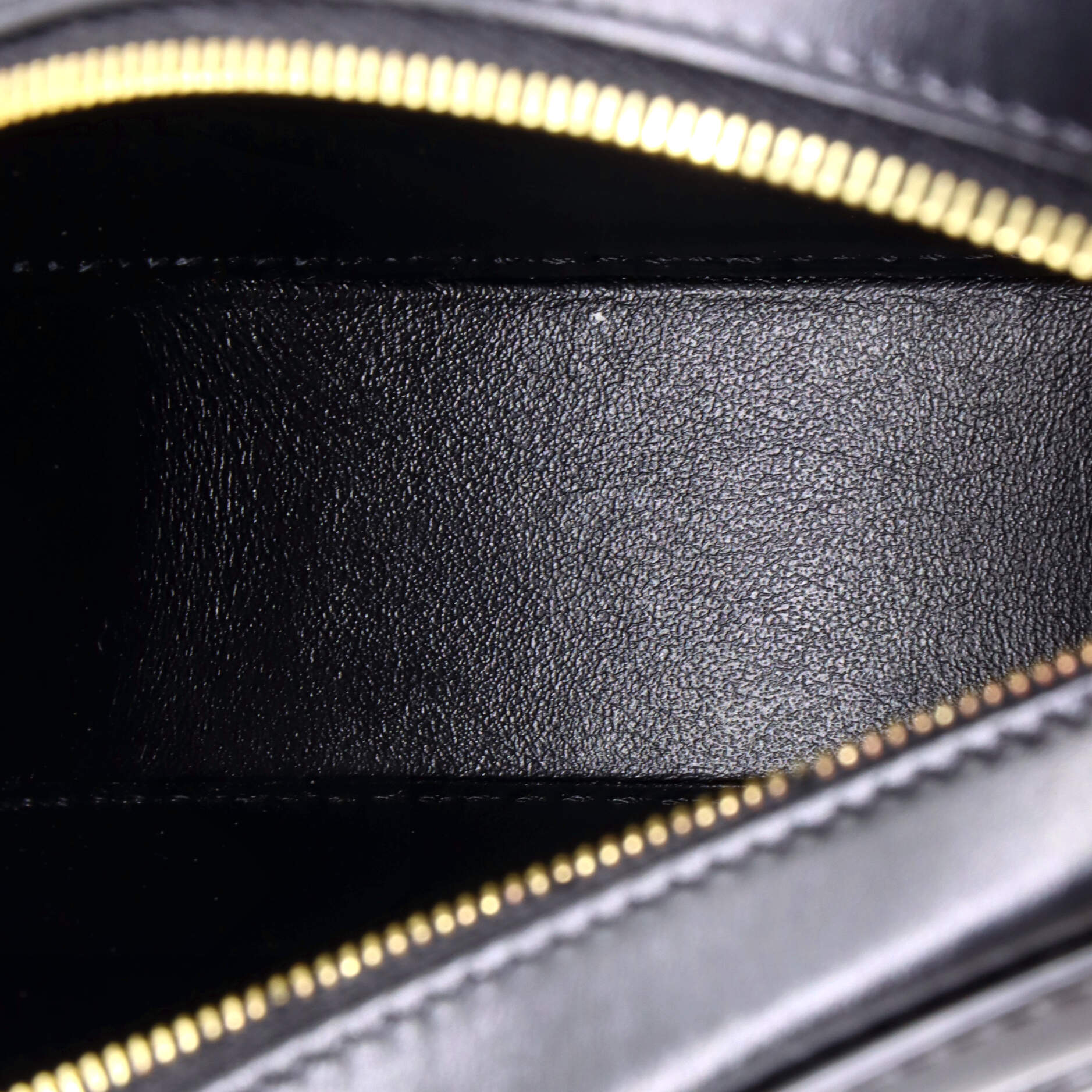 Shoulder Bag Triomphe Oval Crossbody Mini Black Triomphe Calfskin Leather
