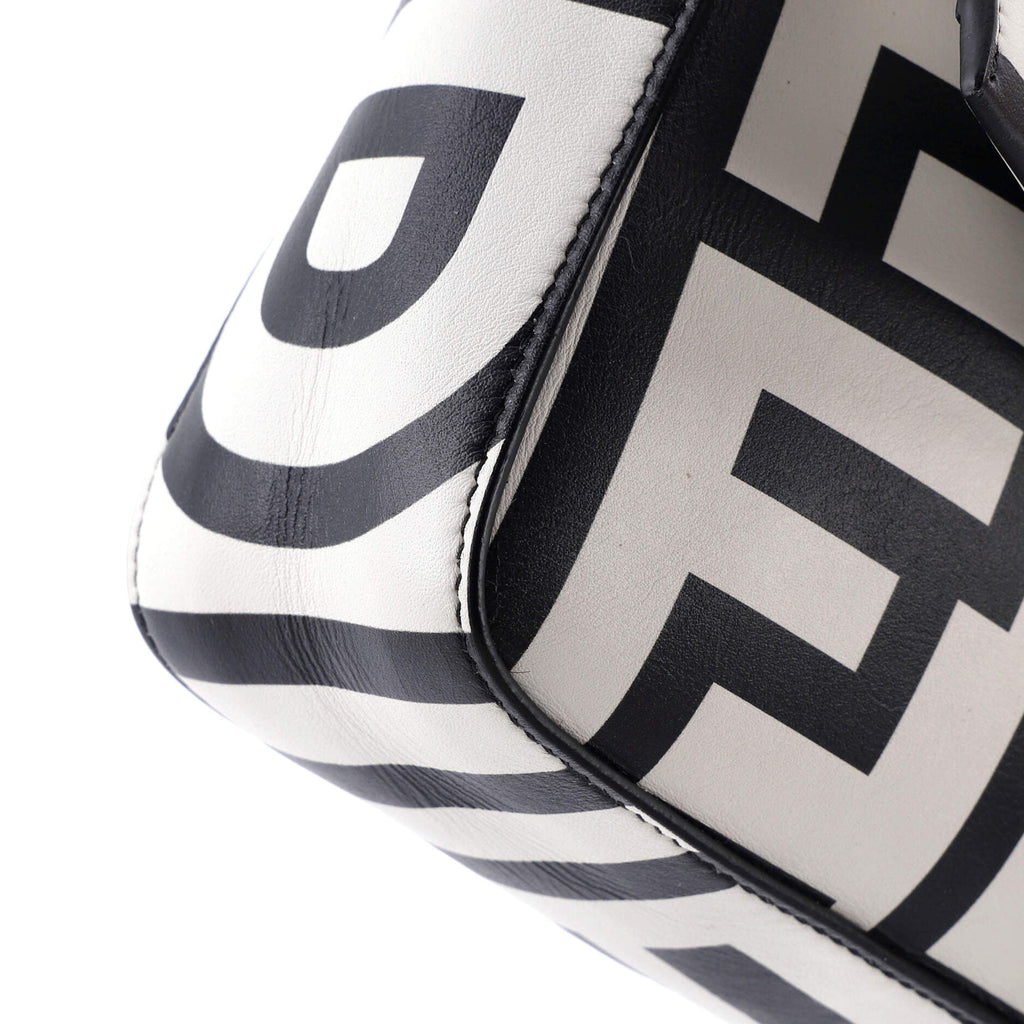 Shoulder Bag Marc Jacobs Baguette NM Medium White Printed Calfskin Leather