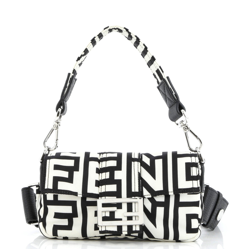 Shoulder Bag Marc Jacobs Baguette NM White Printed Nylon Canvas