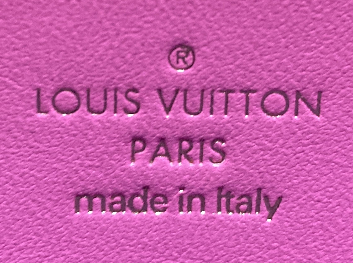 Shoulder Bag Rare Coussin Pochette Pink Monogram Embossed Lambskin
