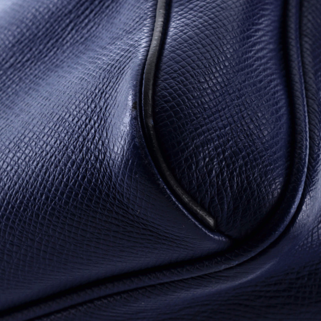 Shoulder Bag Outdoor Messenger PM Blue Taiga Leather