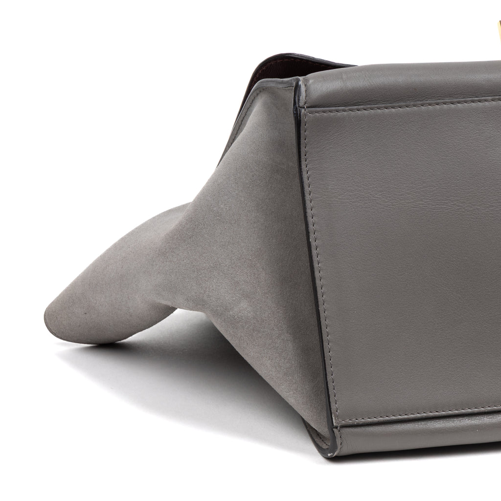 Shoulder Bag Trapeze Grey Crocodile Embossed Suede
