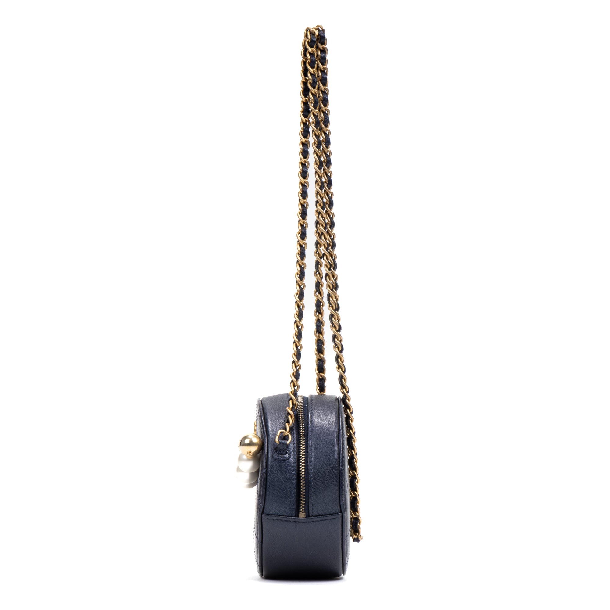 Shoulder Bag Chic Pearls Round Chain Clutch Mini Blue Lambskin Quilted Leather