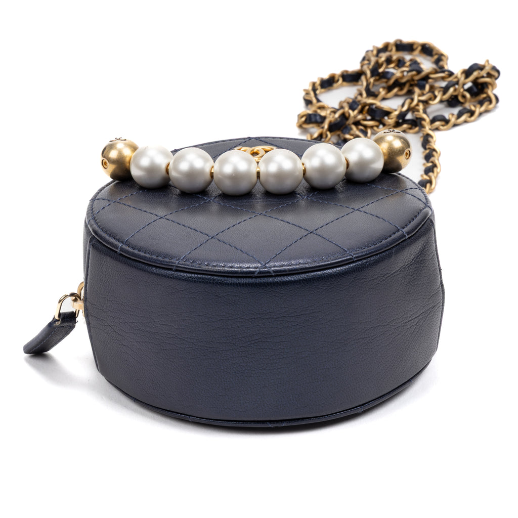 Shoulder Bag Chic Pearls Round Chain Clutch Mini Blue Lambskin Quilted Leather