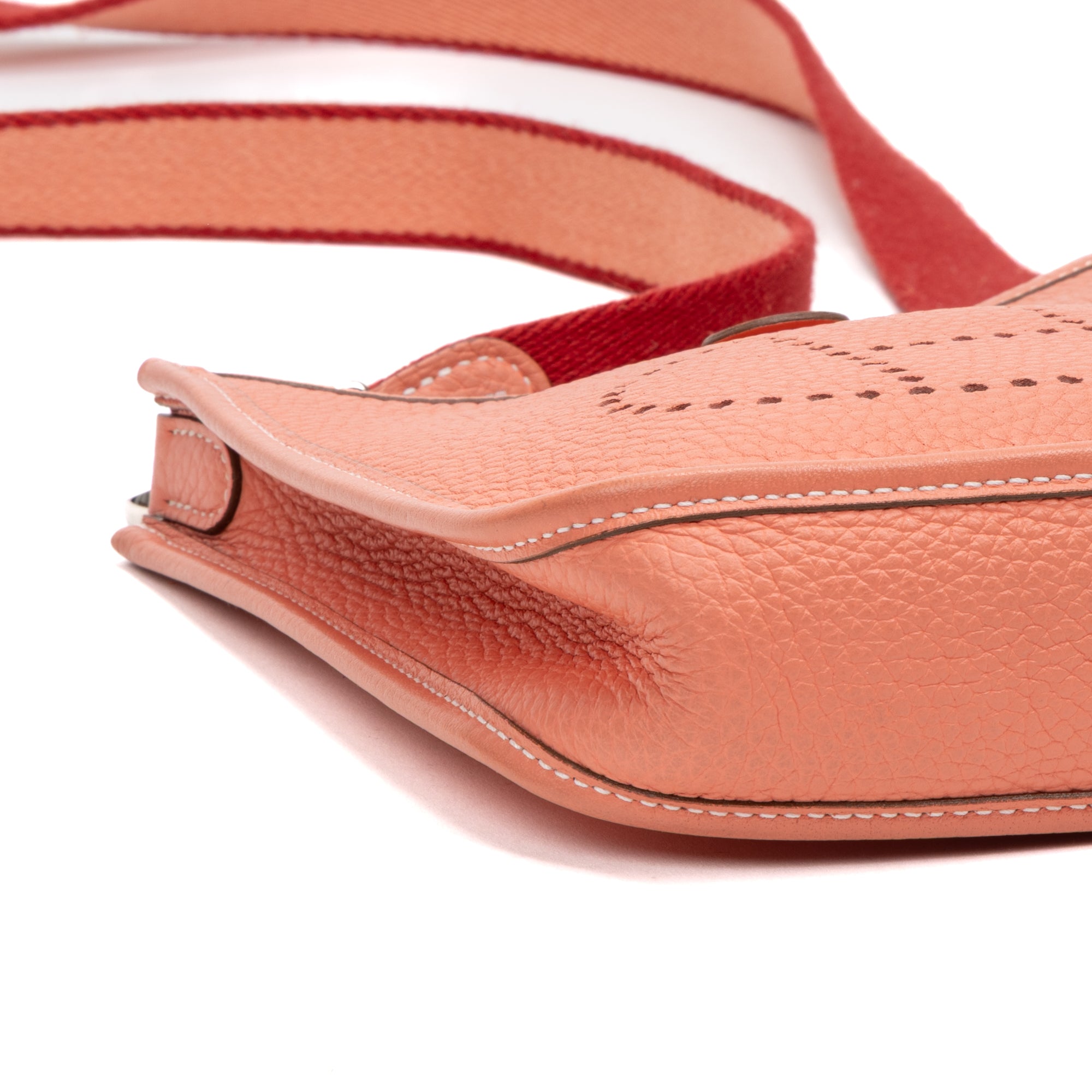 Shoulder Bag Evelyne III TPM Rose Texas Clemence Leather