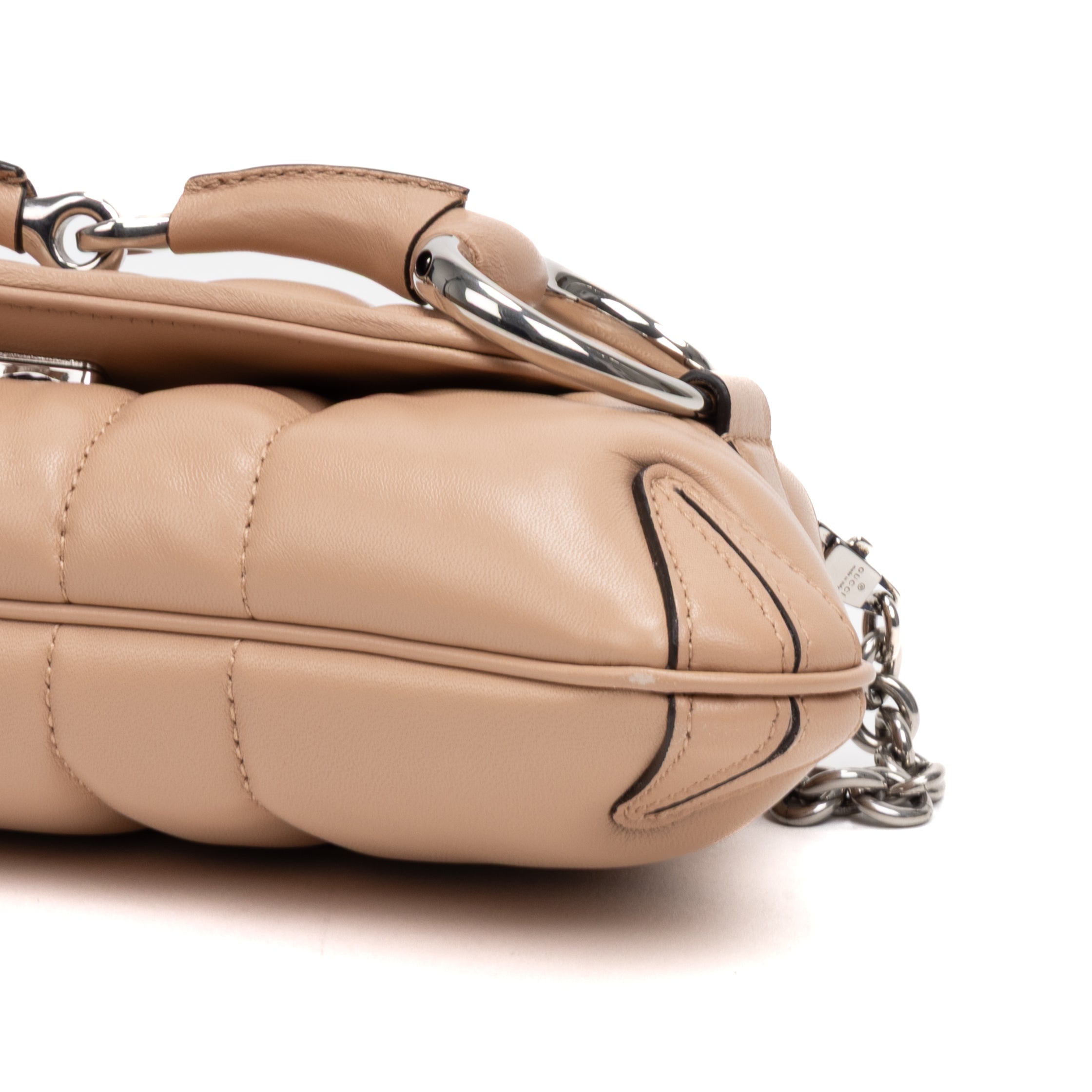 Shoulder Bag Horsebit Chain Beige Vertical Quilted Calf Leather