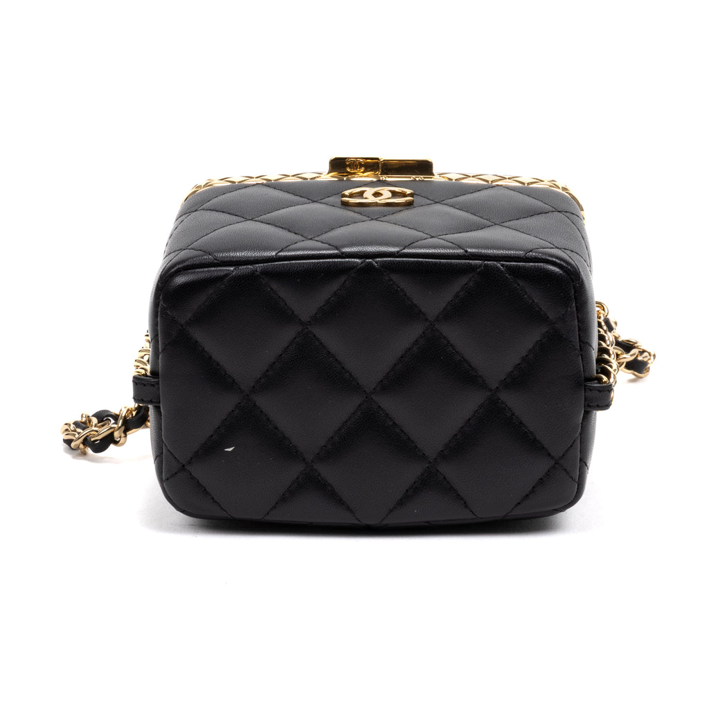 Shoulder Bag Lock Frame Vanity Case Black Quilted Lambskin