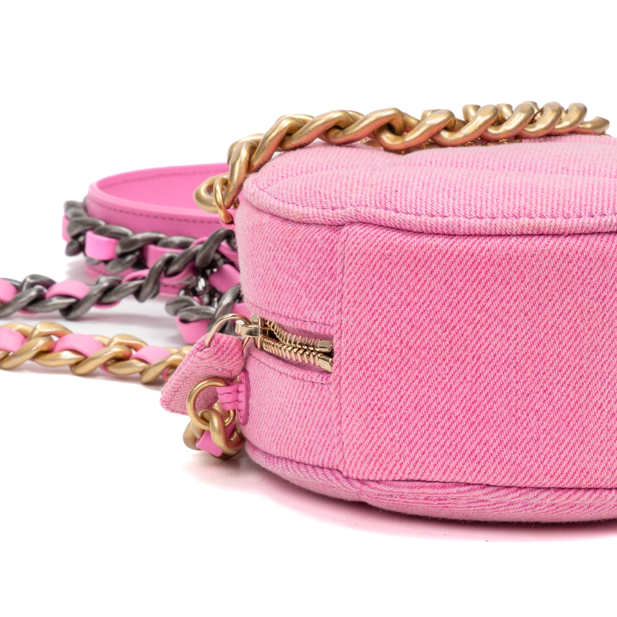 Shoulder Bag 19 Round Clutch Mini Pink Denim Quilted Canvas