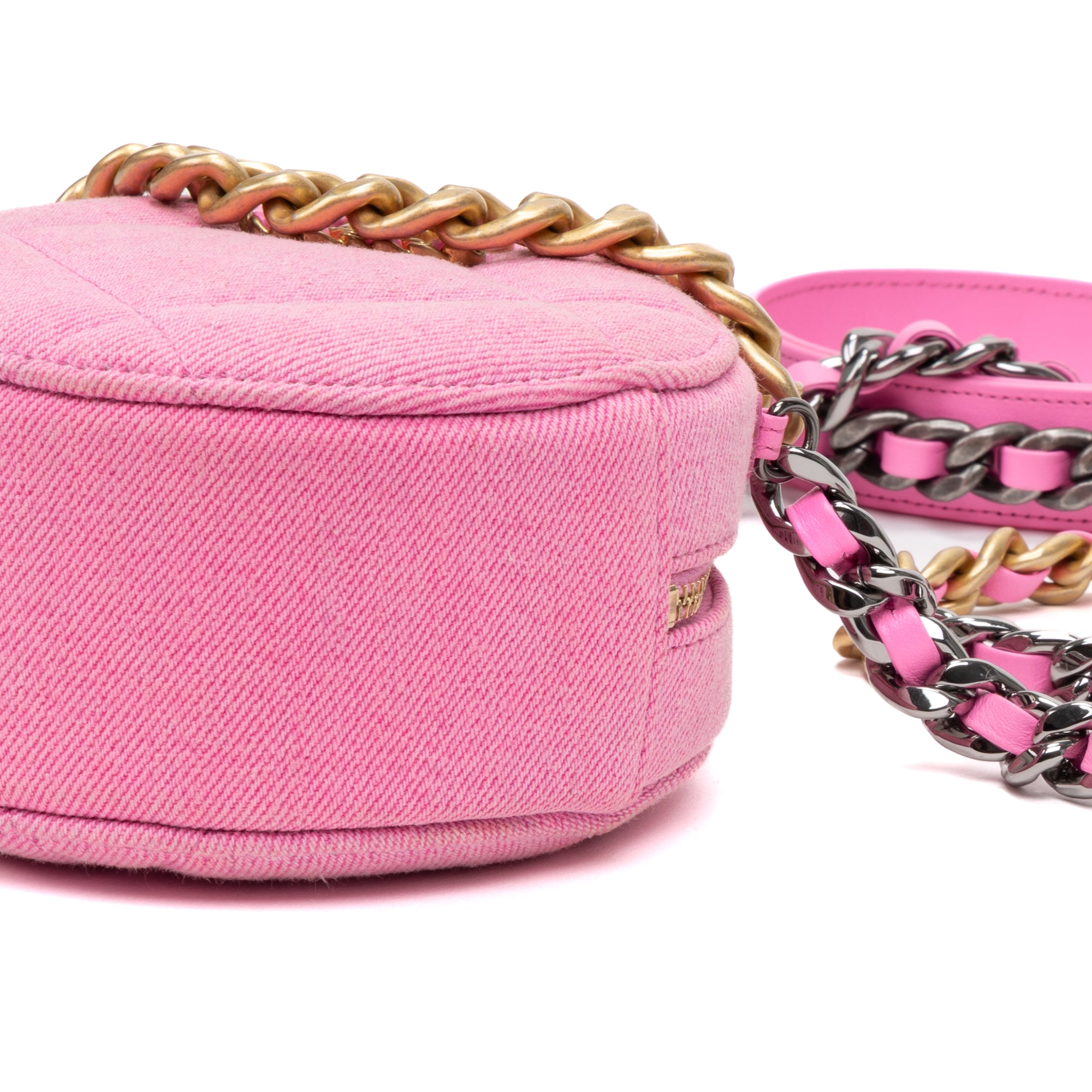 Shoulder Bag 19 Round Clutch Mini Pink Denim Quilted Canvas