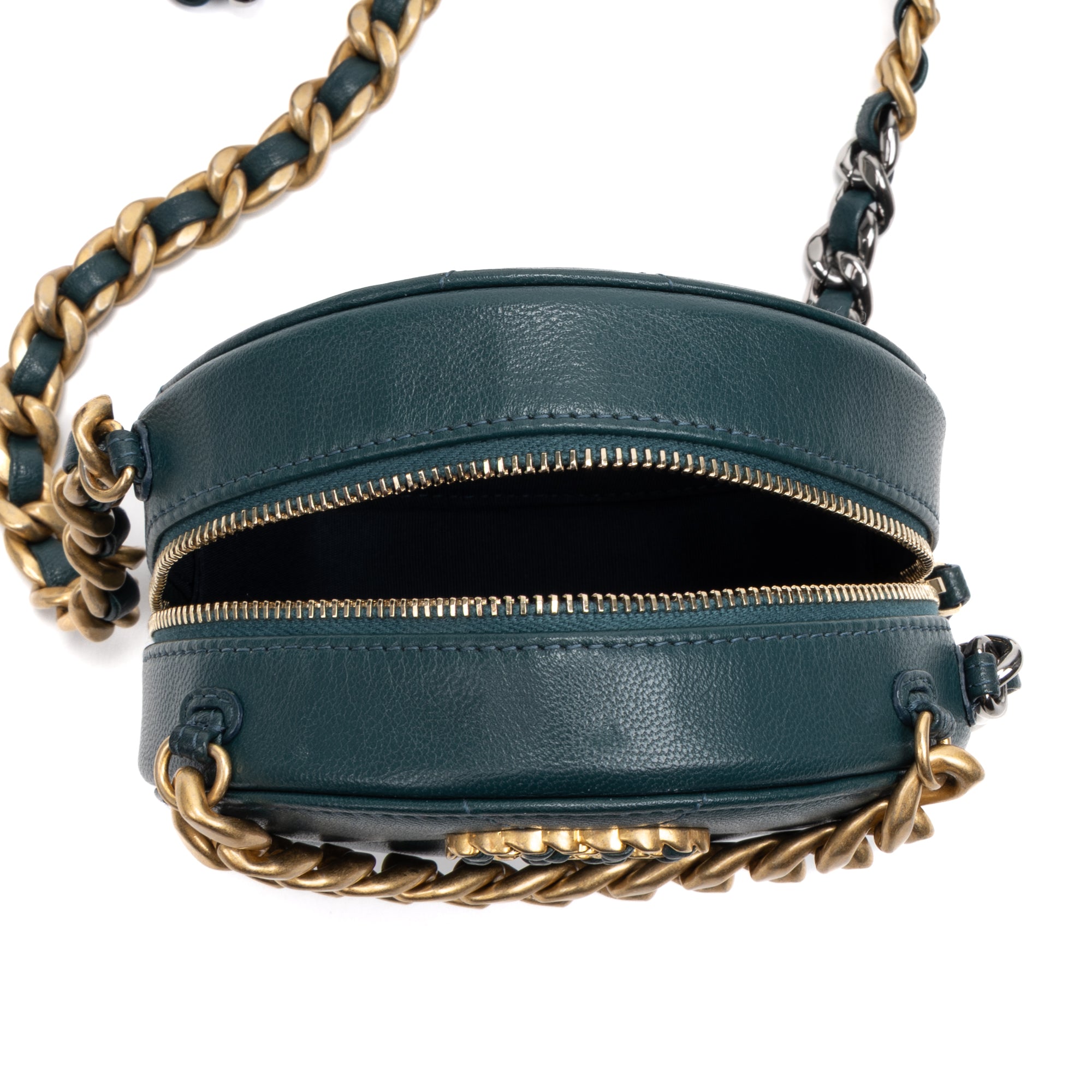 Shoulder Bag 19 Round Chain Clutch Crossbody Mini Dark Green Lambskin Quilted Leather