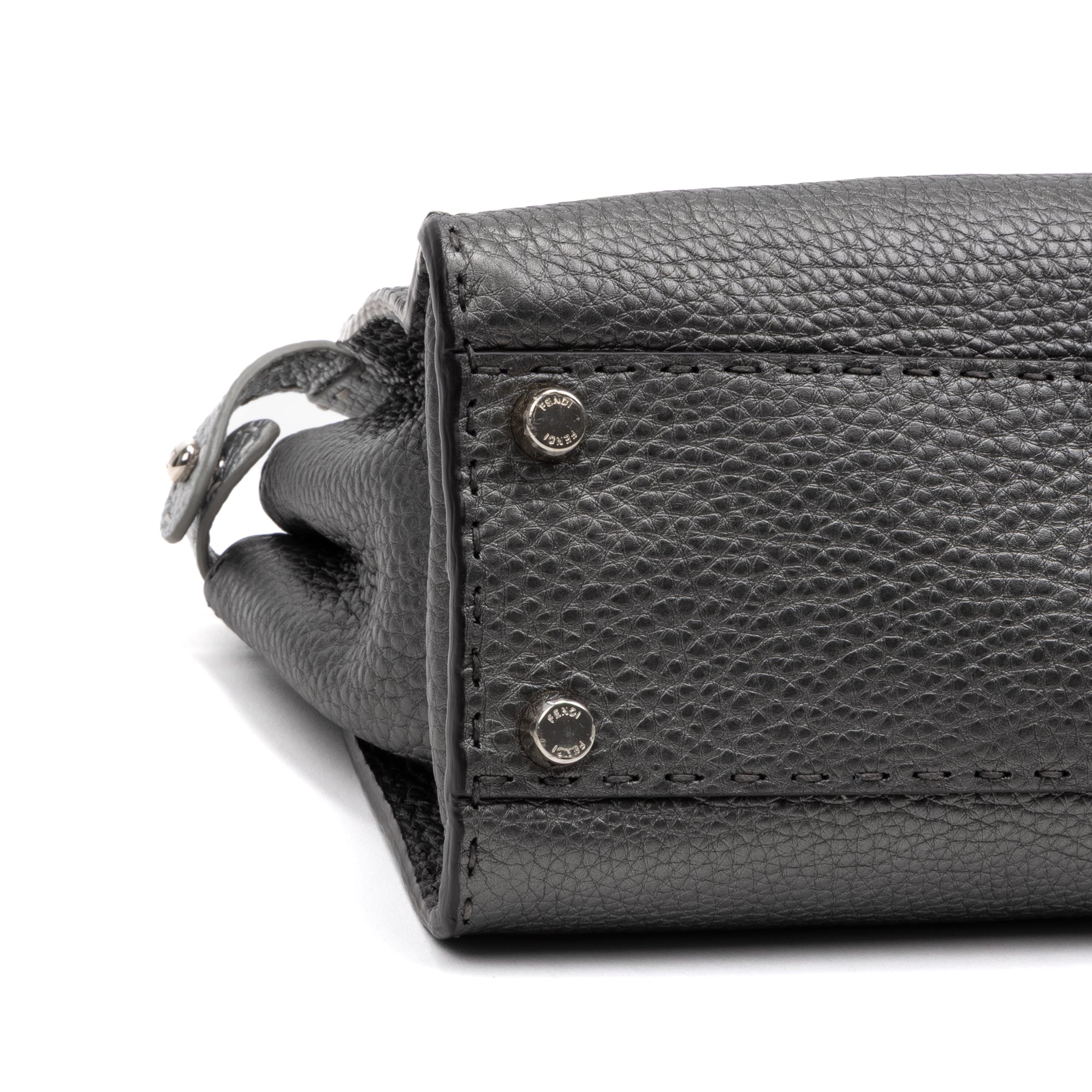 Shoulder Bag Selleria Peekaboo Medium Grey Pebbled Calfskin Leather