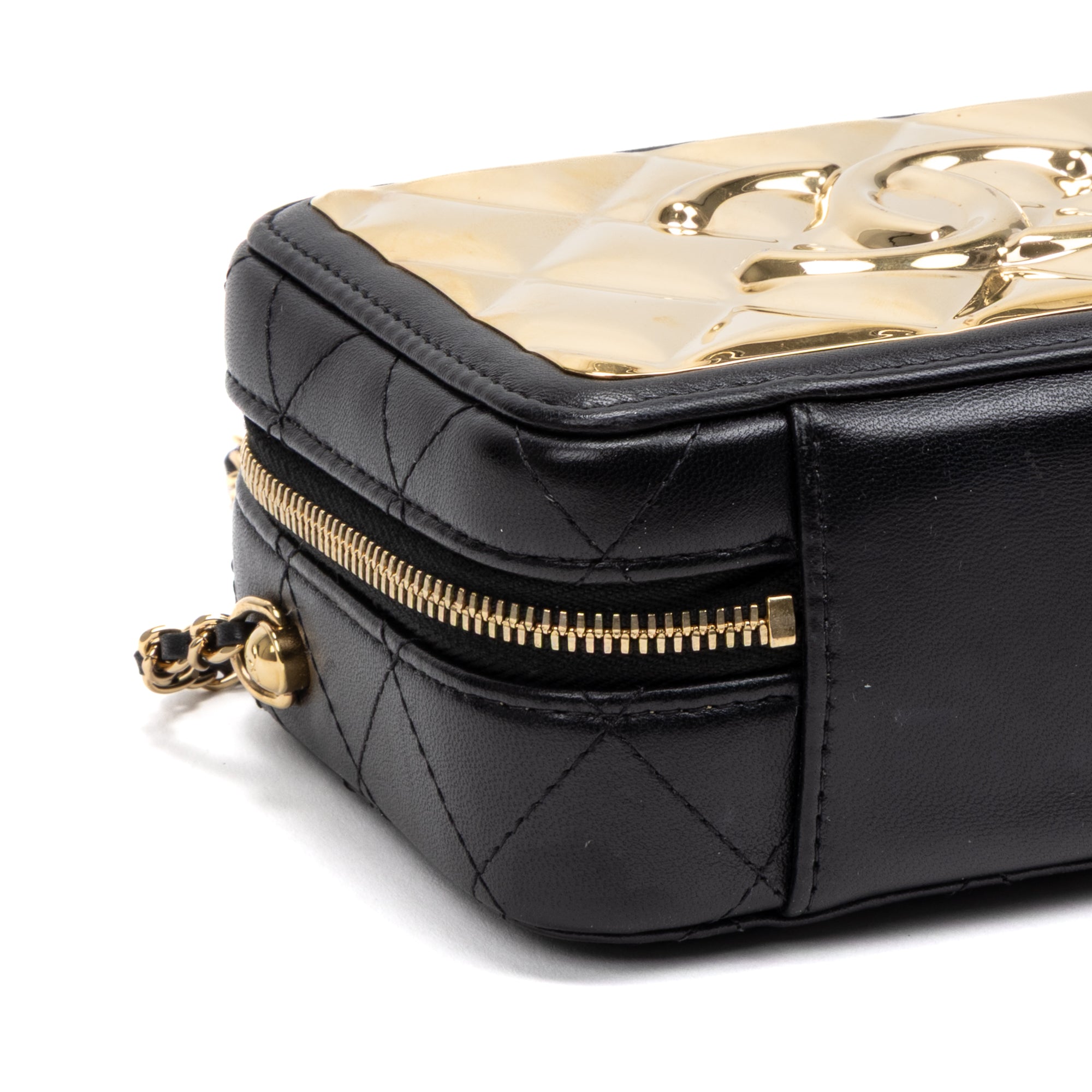Shoulder Bag Vanity Case Small Gold Quilted Lambskin with Metal