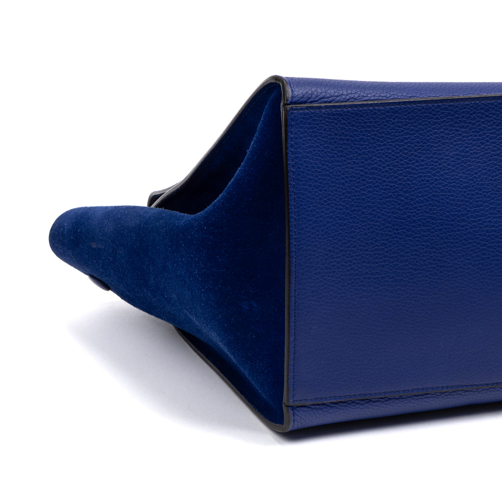 Shoulder Bag Trapeze Bag Medium Blue Smooth leather