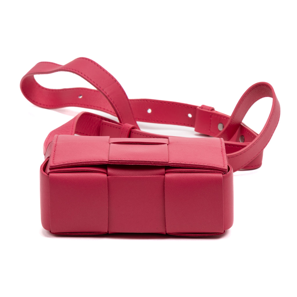 Shoulder Bag Cassette Crossbody Mini Pink Maxi Intrecciato Leather
