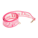 Bolso de hombro Lady Dior Lite mediano de edición limitada en lona bordada rosa