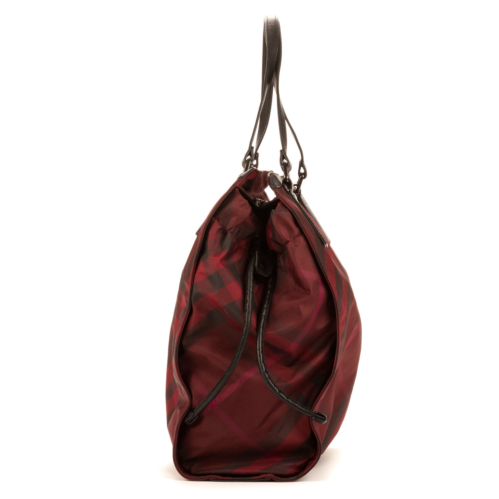 Bolso de mano Buckleigh lona de nailon Burdeos