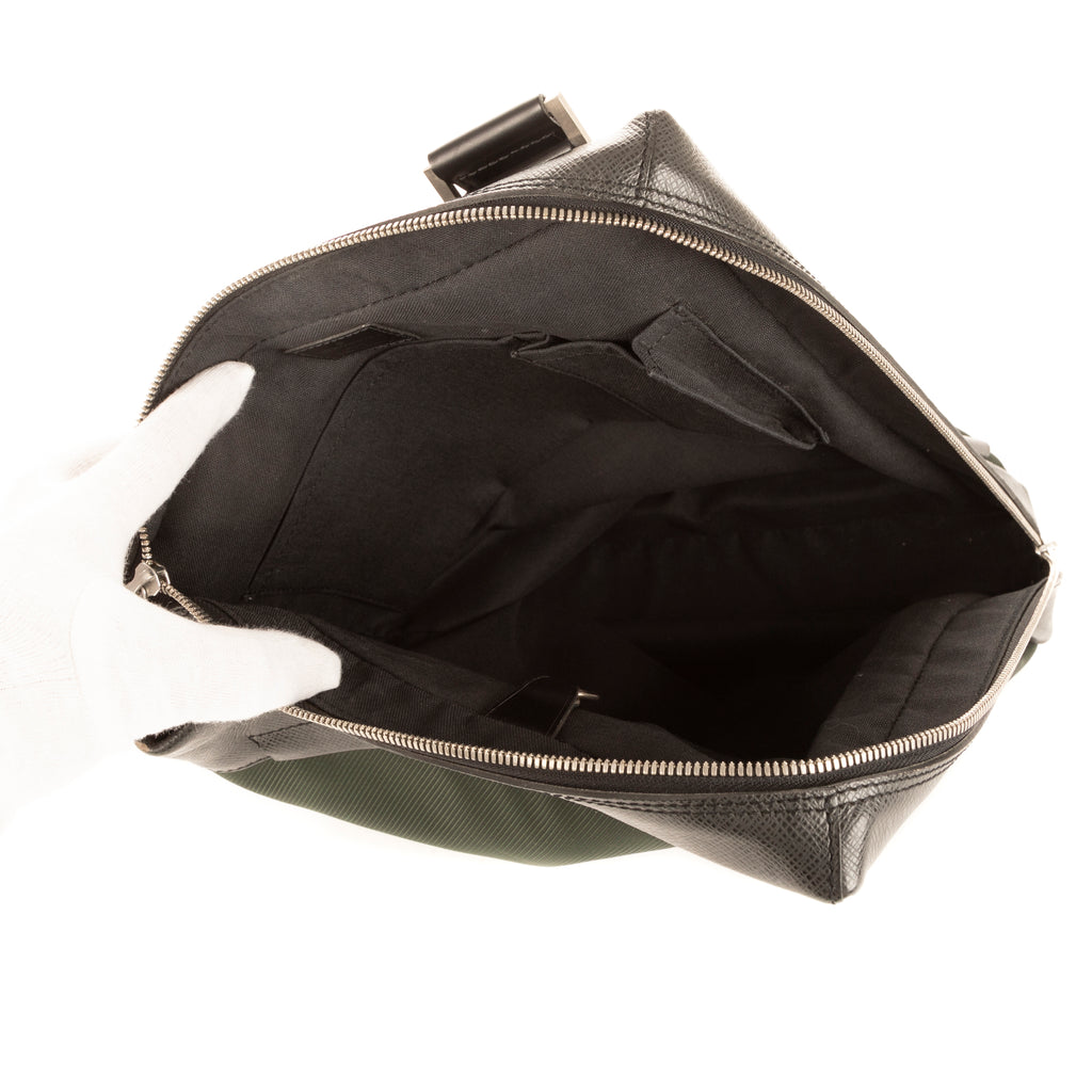 Sac Bandoulière Sayan Cuir Taïga Vert
