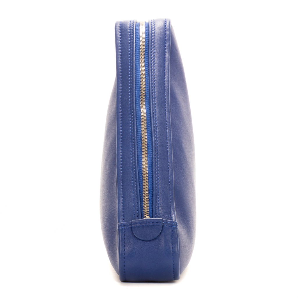 Pochette de sac triangulaire en cuir de veau bleu