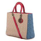 Bolso de mano de mujer grande de piel color marfil con grabado cannage