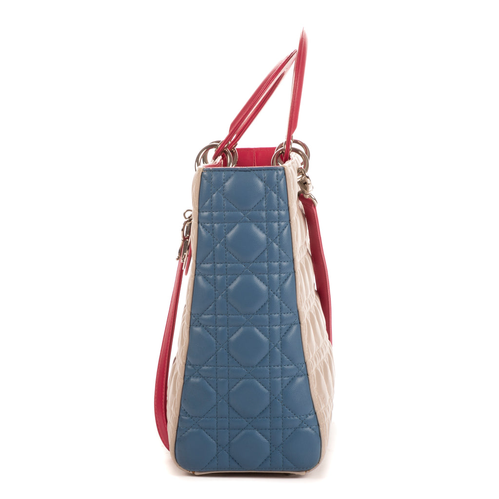 Bolso de mano de mujer grande de piel color marfil con grabado cannage