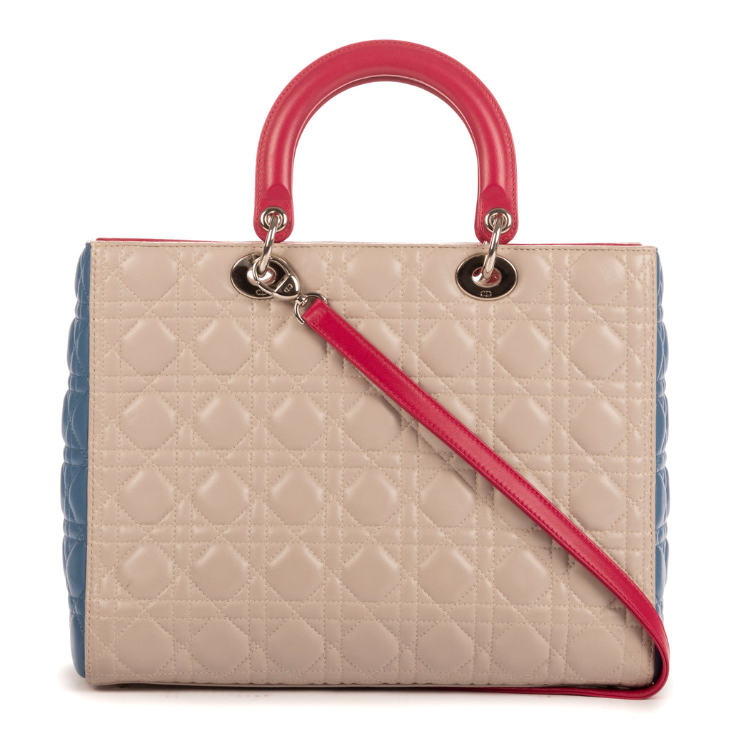 Bolso de mano de mujer grande de piel color marfil con grabado cannage
