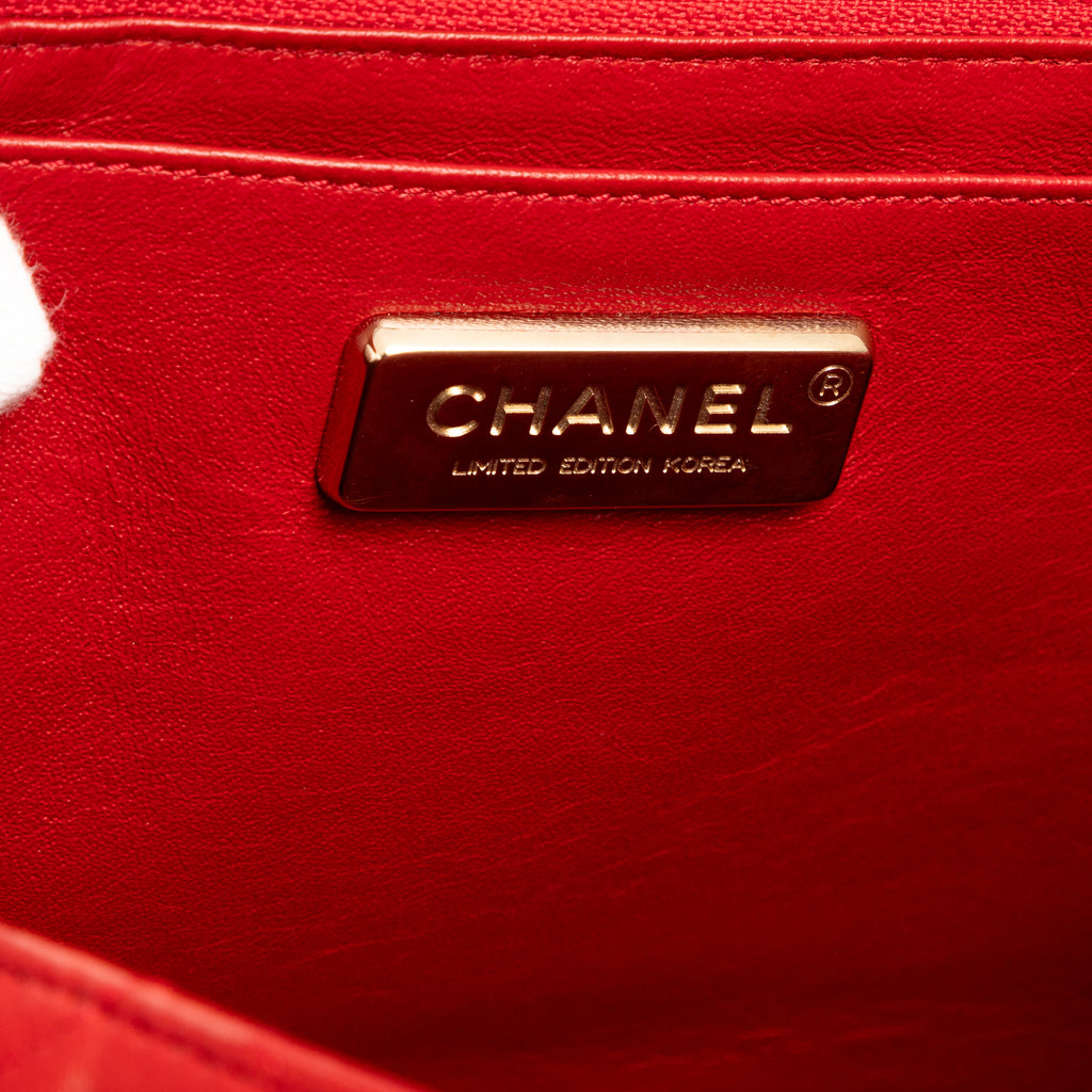 Shoulder Bag Ltd. Ed. Classic Jumbo Flap Red Lambskin Quilted Leather