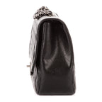 Bolso de hombro clásico Jumbo Double Flap 30 de cuero acolchado de caviar negro