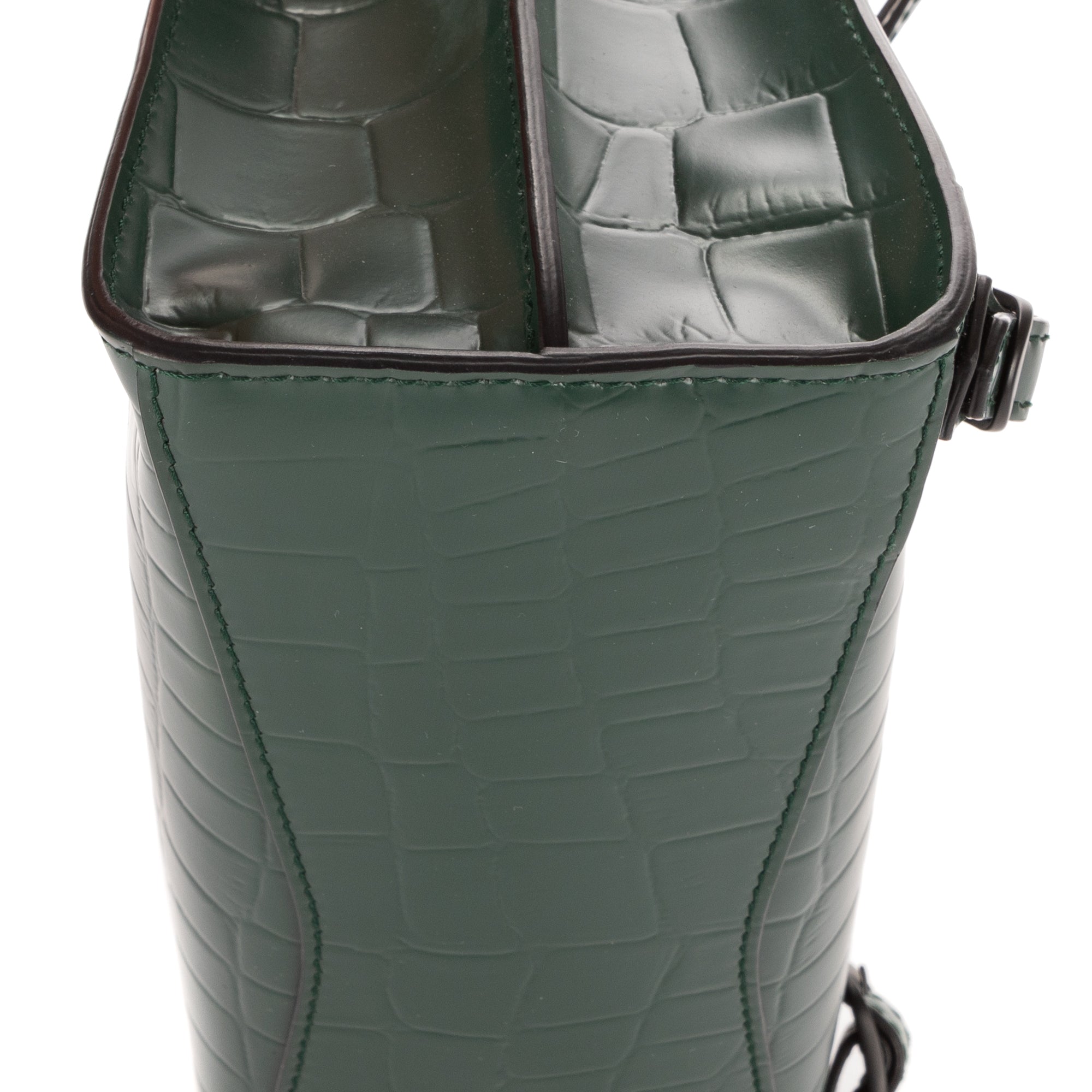 Bolso Neo Classic City de piel de becerro verde con relieve de cocodrilo