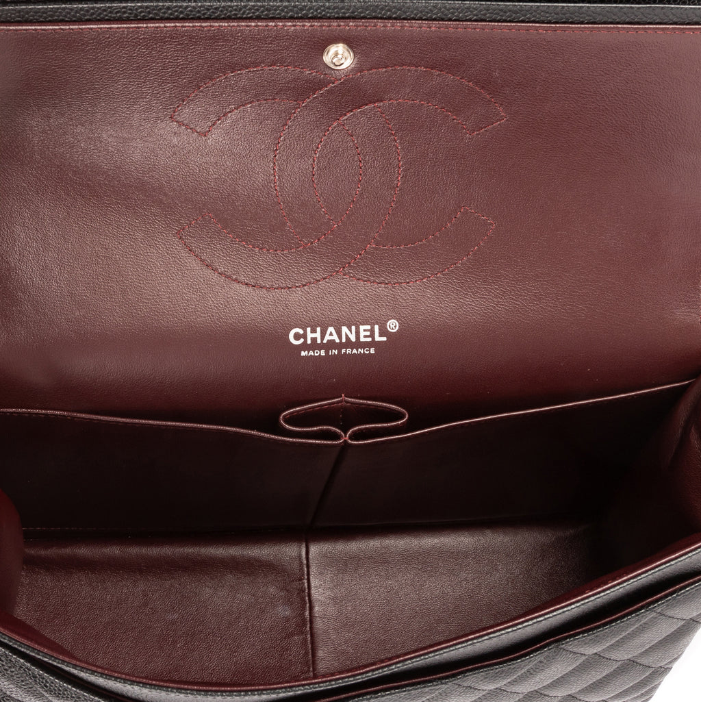 Shoulder Bag Classic Jumbo Double Flap 30 Black Caviar Quilted Leather