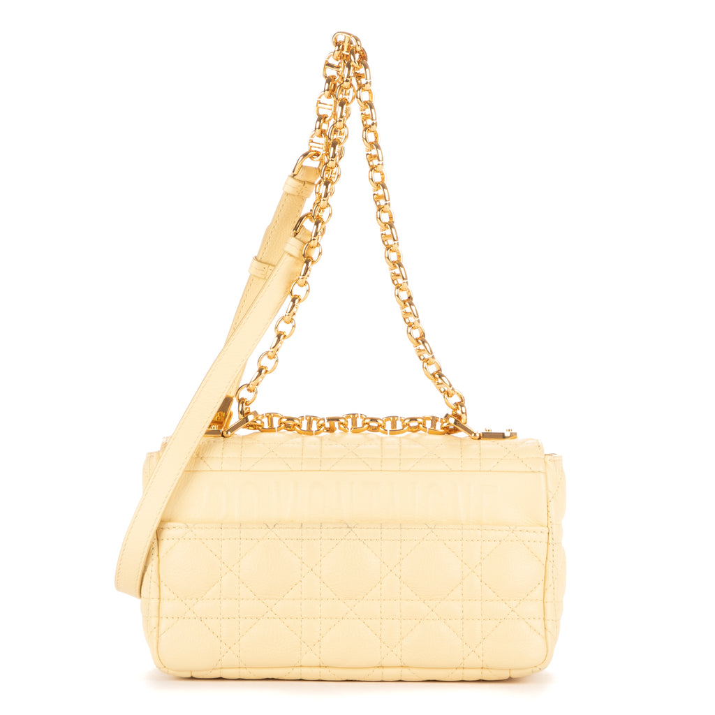 Bolso de hombro Caro Crossbody pequeño de cuero Cannage vainilla