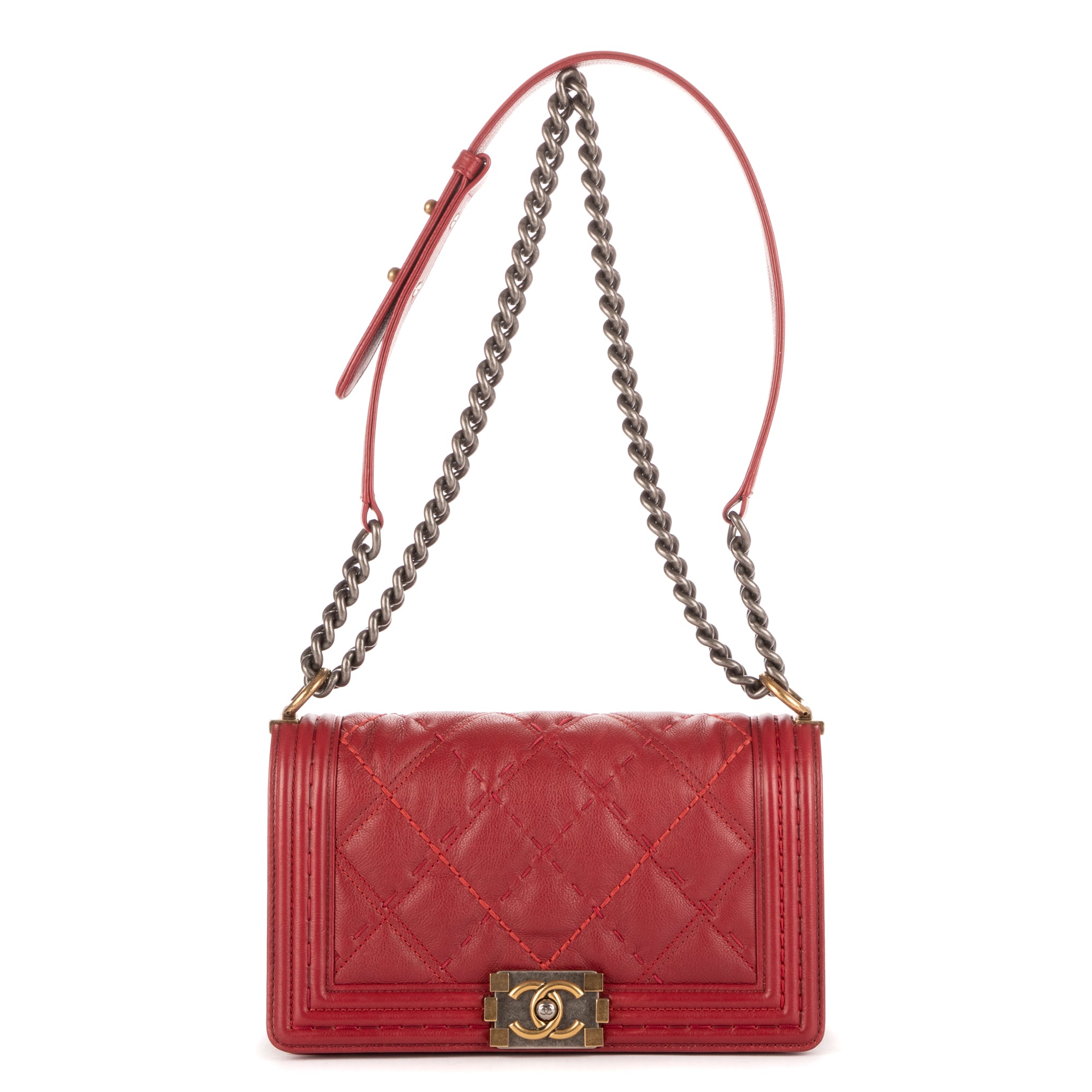 Bolso de Hombro Boy Mediano Rojo Piel de Cordero Acolchada con Costuras vistas