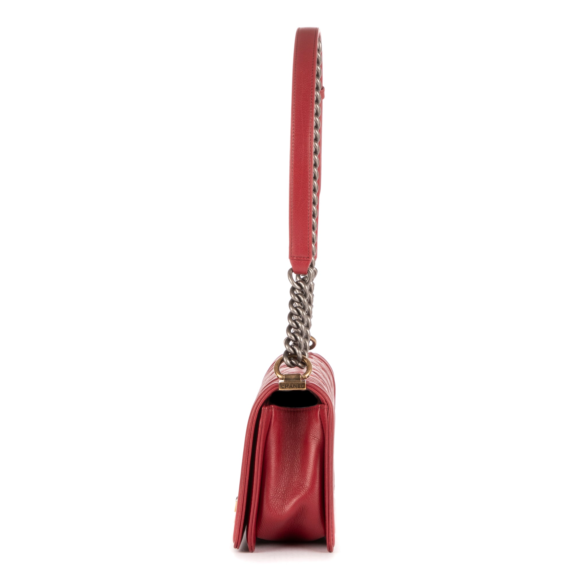 Bolso de Hombro Boy Mediano Rojo Piel de Cordero Acolchada con Costuras vistas