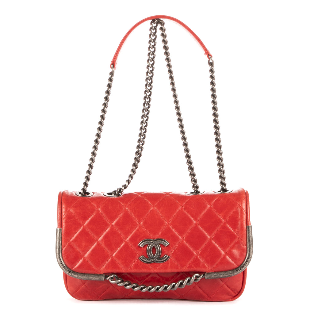 Bolso de hombro con cadena solapa única de piel de becerro roja brillante