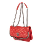 Bolso de hombro con cadena solapa única de piel de becerro roja brillante