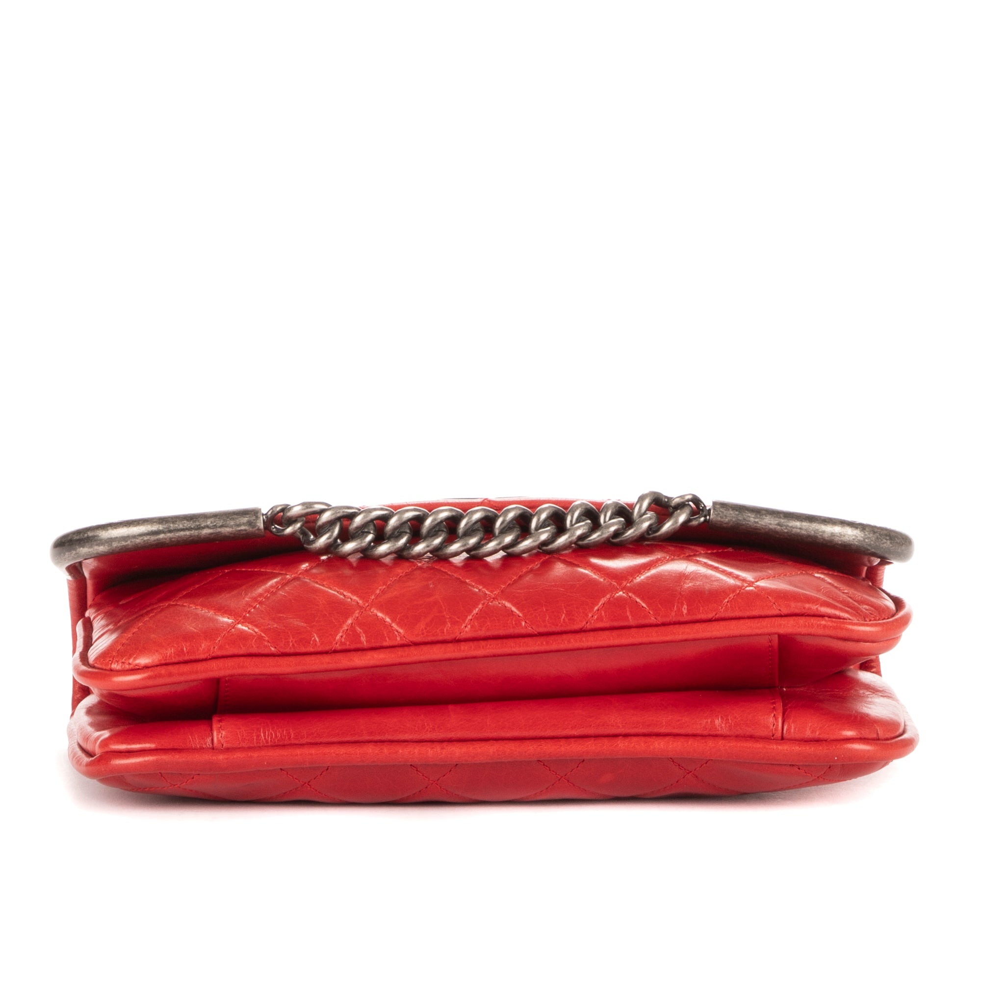 Bolso de hombro con cadena solapa única de piel de becerro roja brillante