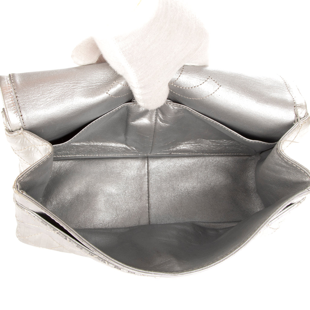 Sac à bandoulière 2.55 Rayures Taille moyenne 226 Double rabat Cuir de veau vieilli Argent métallisé