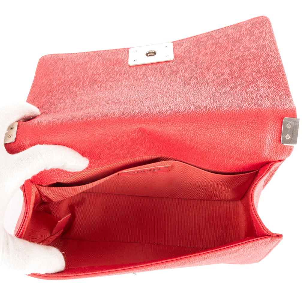 Bolso de Hombro Boy Mediano de Cuero Acolchado Rojo Caviar