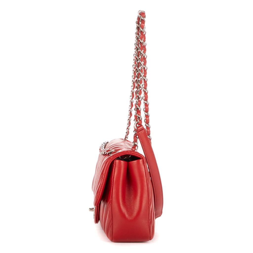 Sac à bandoulière double surpiqûre simple rabat rouge chevron double surpiqûre cuir matelassé