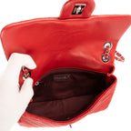 Sac à bandoulière double surpiqûre simple rabat rouge chevron double surpiqûre cuir matelassé